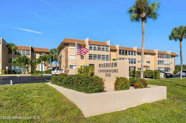 $148,000 | 3210 North Harbor City Boulevard, Unit 105, Melbourne, FL 32935