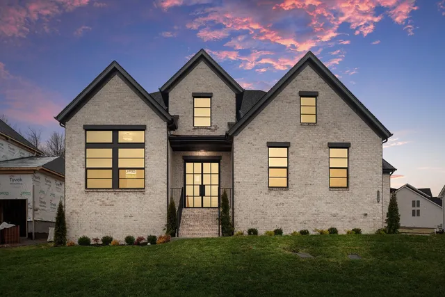 $1,399,990 | 5159 High Pk Hl Drive, Arrington, TN 37014