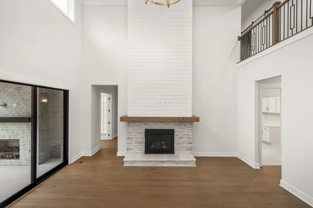 $1,399,990 | 5159 High Pk Hl Drive, Arrington, TN 37014