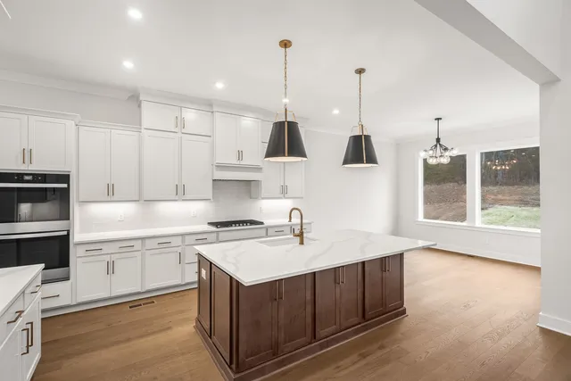 $1,399,990 | 5159 High Pk Hl Drive, Arrington, TN 37014