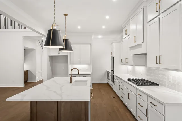 $1,399,990 | 5159 High Pk Hl Drive, Arrington, TN 37014