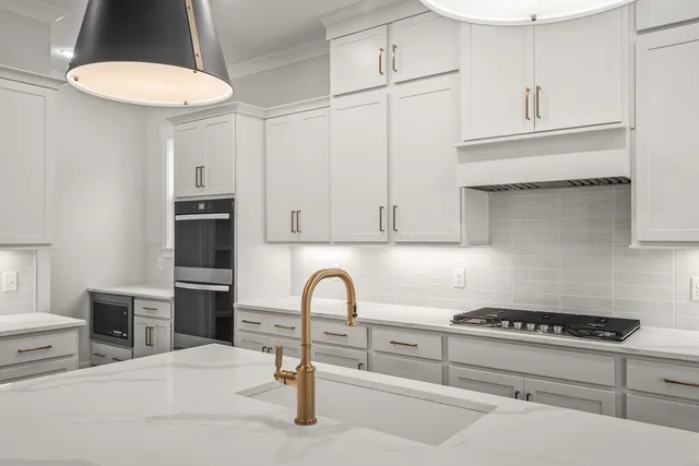 $1,399,990 | 5159 High Pk Hl Drive, Arrington, TN 37014