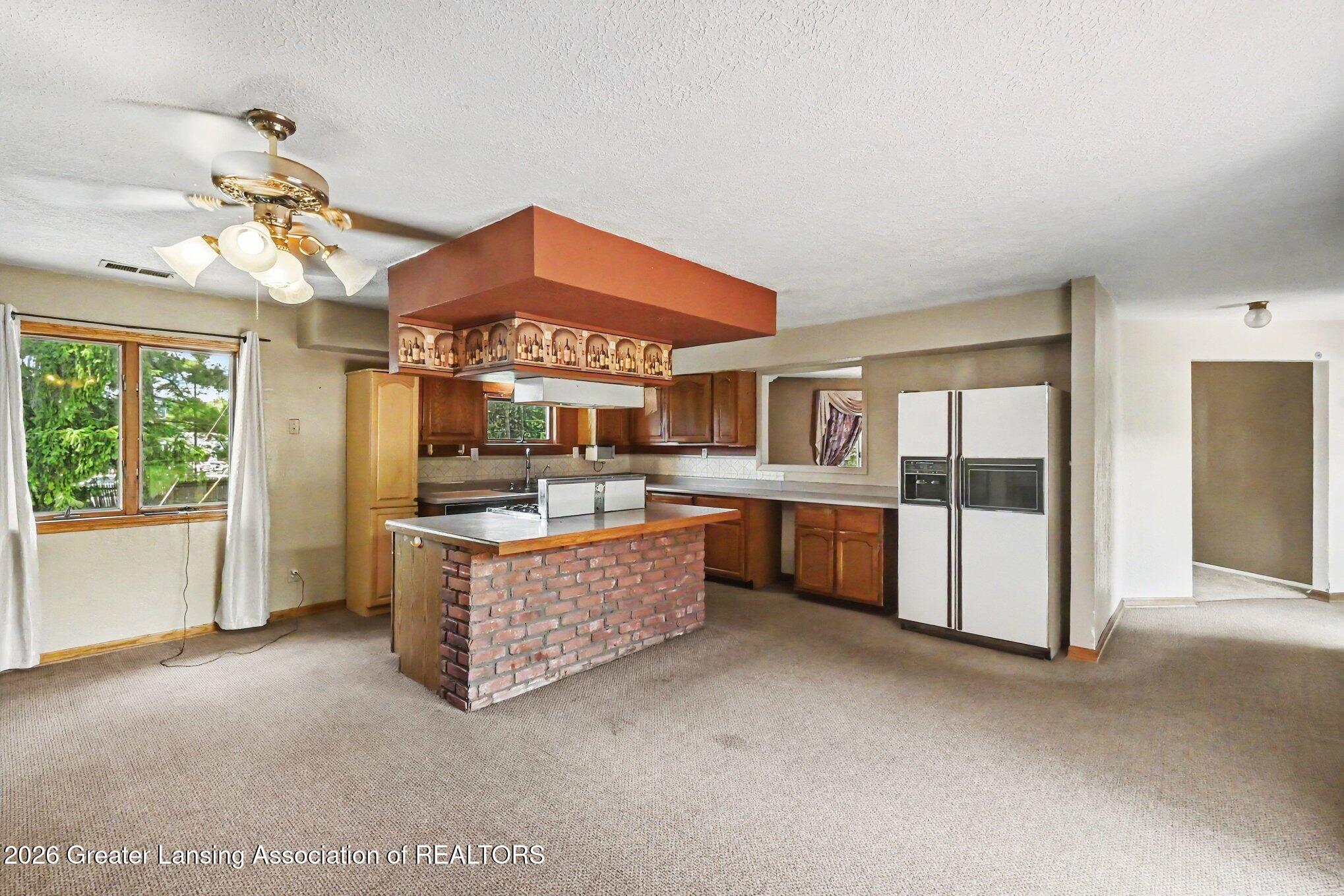 12092 Rupp Road Grand Ledge, MI 48837 - Photo 7 of 23 006_file_1833