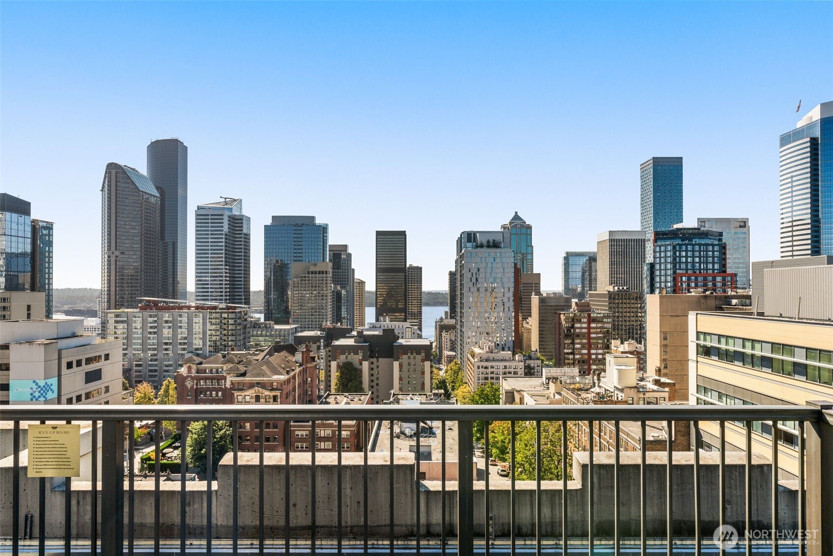 1105 Spring Street, Unit 211 Seattle, WA 98104 - Photo 22 of 28