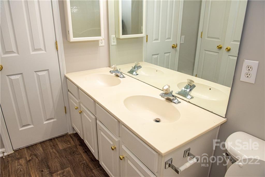 6872 Rothchild Drive Charlotte, NC 28270 - Photo 22 of 41