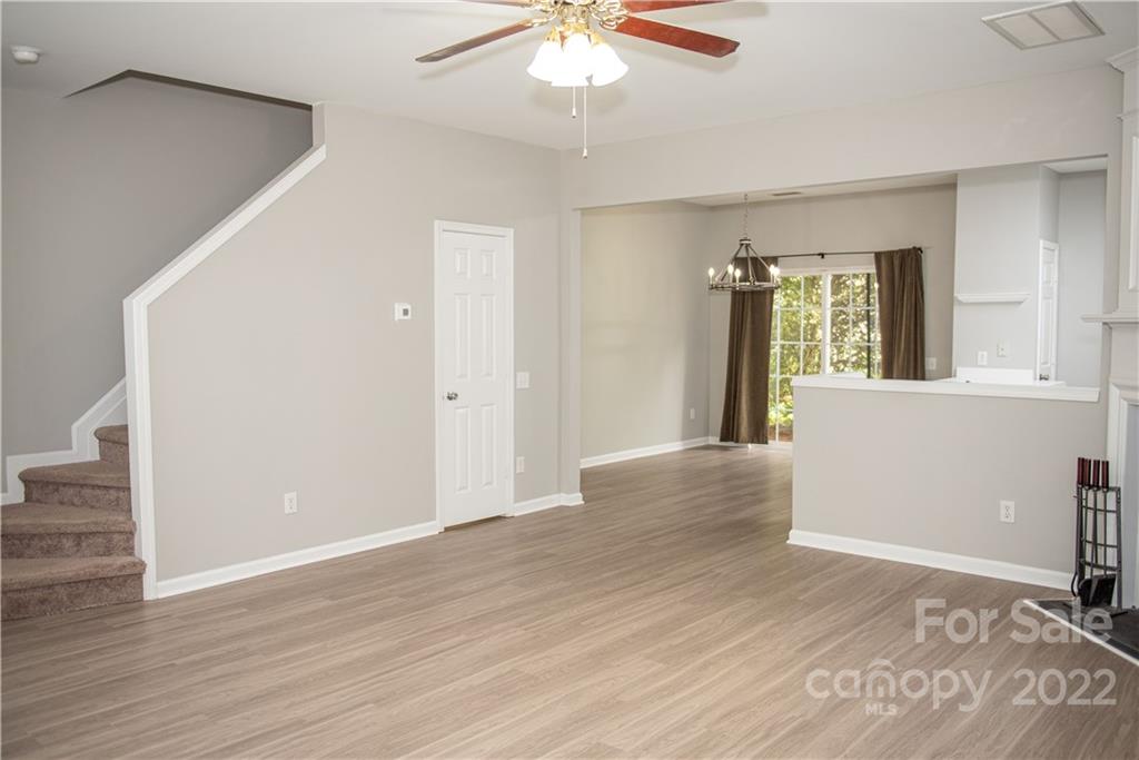 6872 Rothchild Drive Charlotte, NC 28270 - Photo 3 of 41