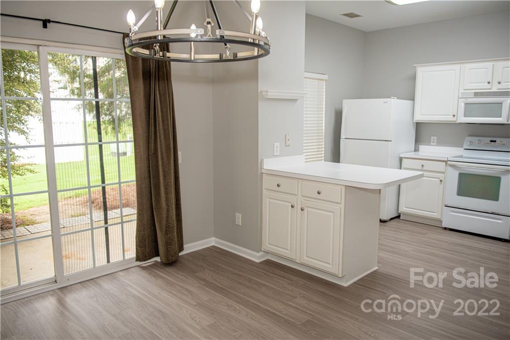 6872 Rothchild Drive Charlotte, NC 28270 - Photo 7 of 41