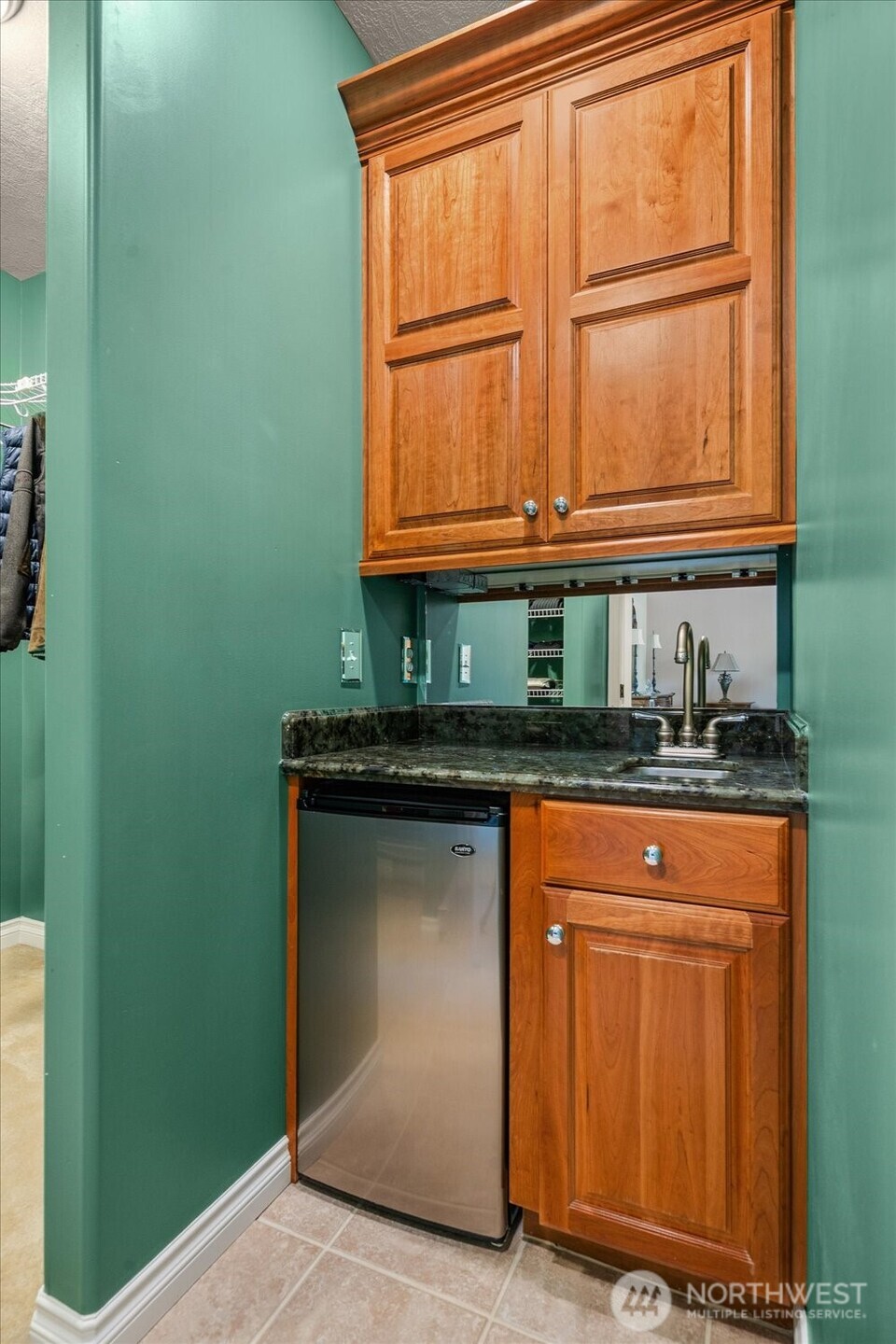 1909 East Pinecrest Road Spokane, WA 99203 - Photo 18 of 33