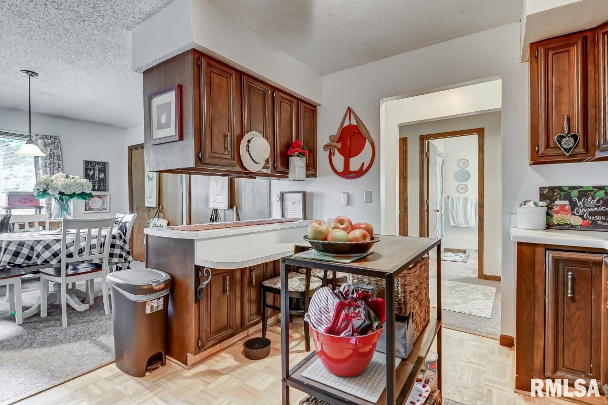 211 Golf Road, Unit A & B Springfield, IL 62704 - Photo 20 of 34 Gallery Image 20