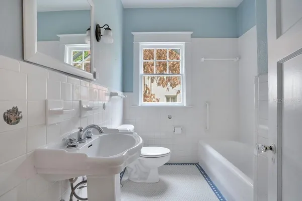 $1,750,000 | 1565 Forest Avenue, Winter Park, FL 32789