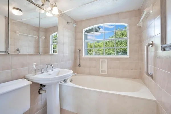 $1,750,000 | 1565 Forest Avenue, Winter Park, FL 32789