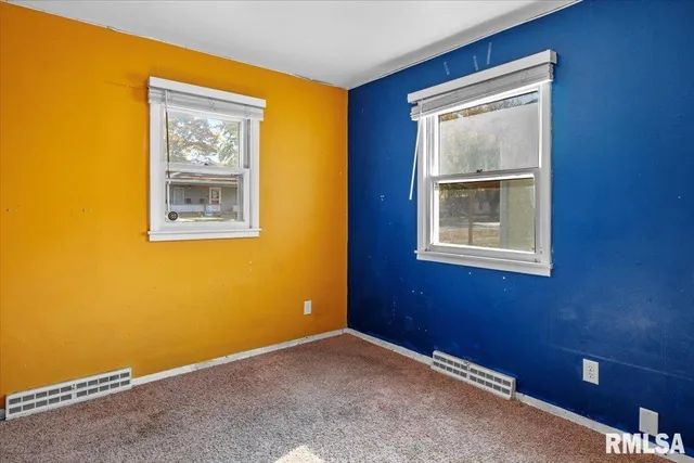 $89,900 | 316 South Curtis Street, Edinburg, IL 62531