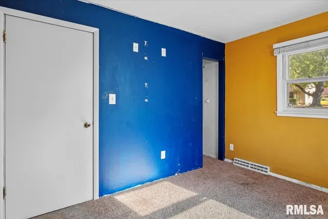 $89,900 | 316 South Curtis Street, Edinburg, IL 62531