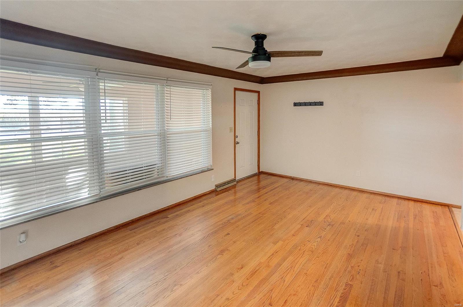 857 Schlueter Germaine Road Belleville, IL 62220 - Photo 4 of 37 Gallery Image 4