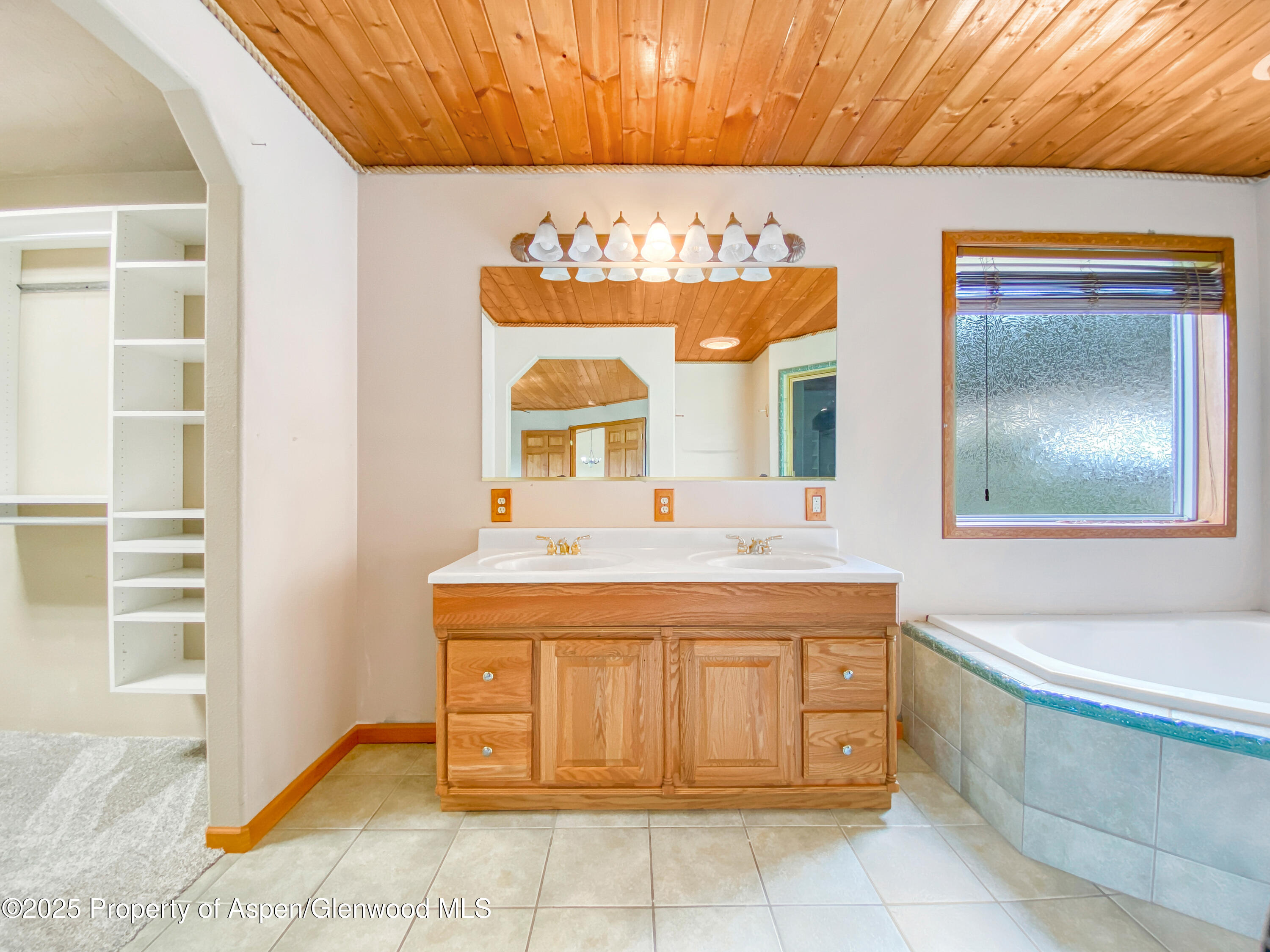 65701 Highway 64 Meeker, CO 81641 - Photo 19 of 36 Primary Full Bath