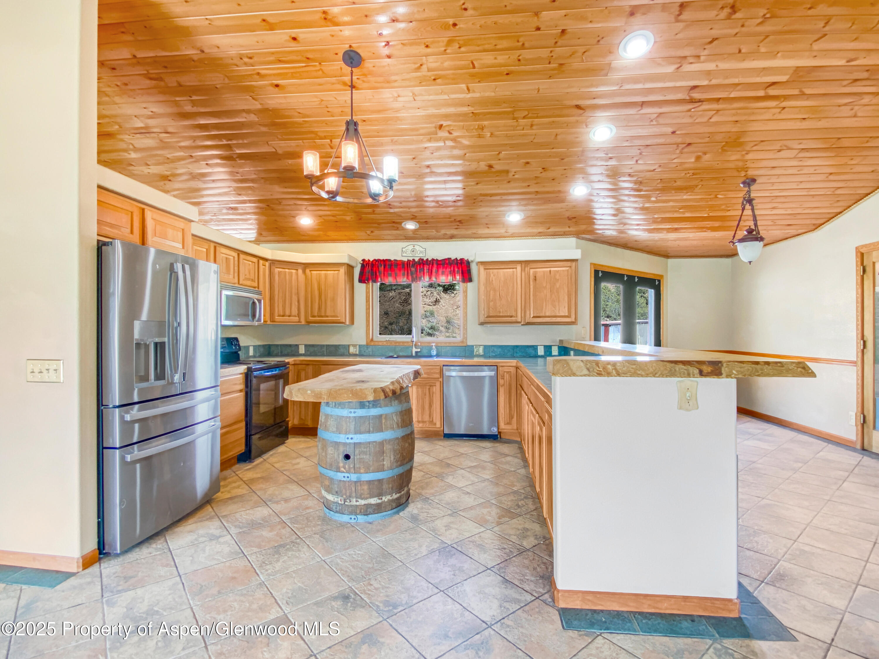 65701 Highway 64 Meeker, CO 81641 - Photo 4 of 36 Kitchen