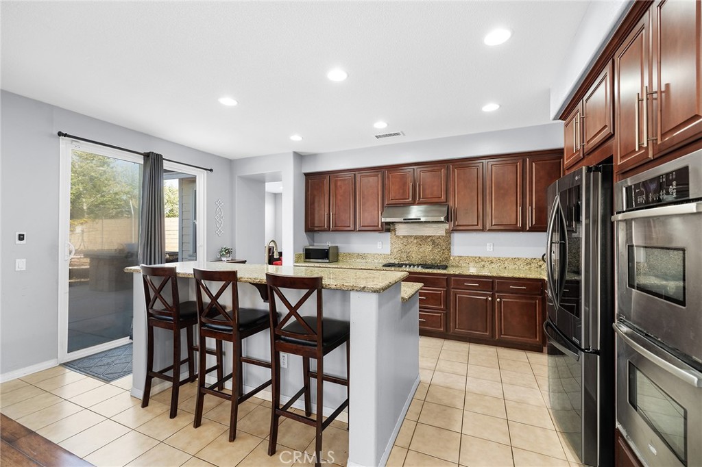 46212 Pinon Pine Way Temecula, CA 92592 - Photo 5 of 55