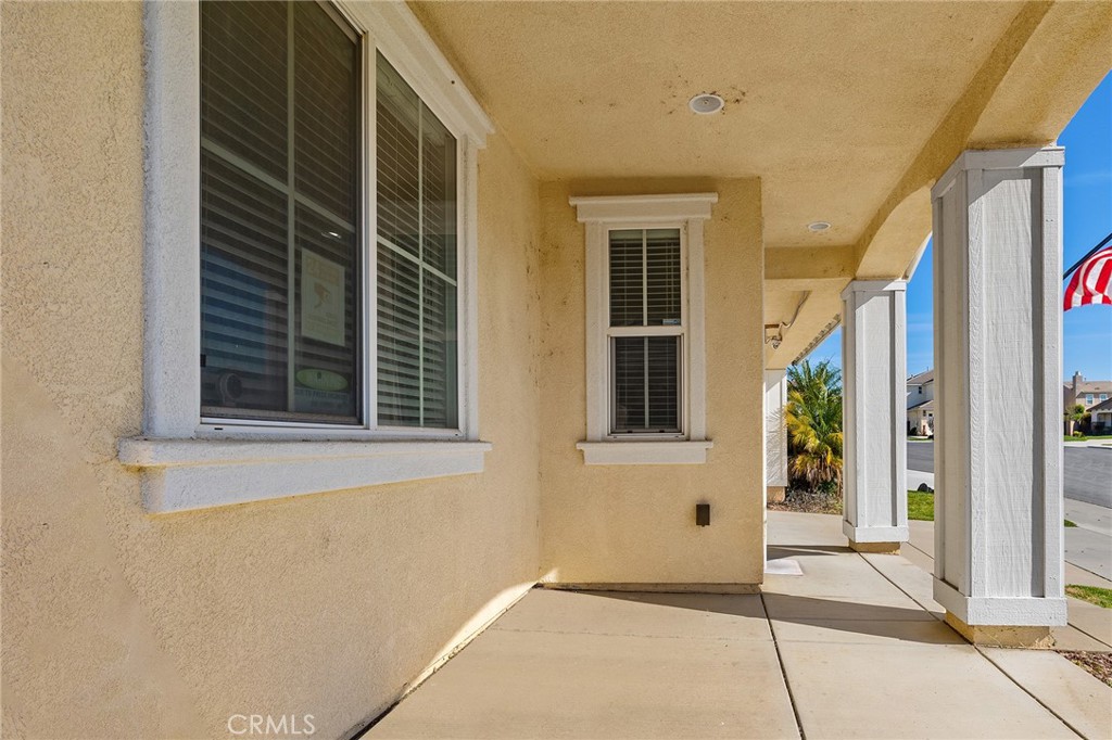 46212 Pinon Pine Way Temecula, CA 92592 - Photo 6 of 63