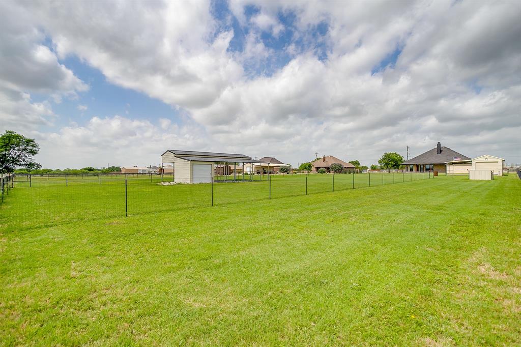 4129 Florance Road Ponder, TX 76259 - Photo 28 of 34