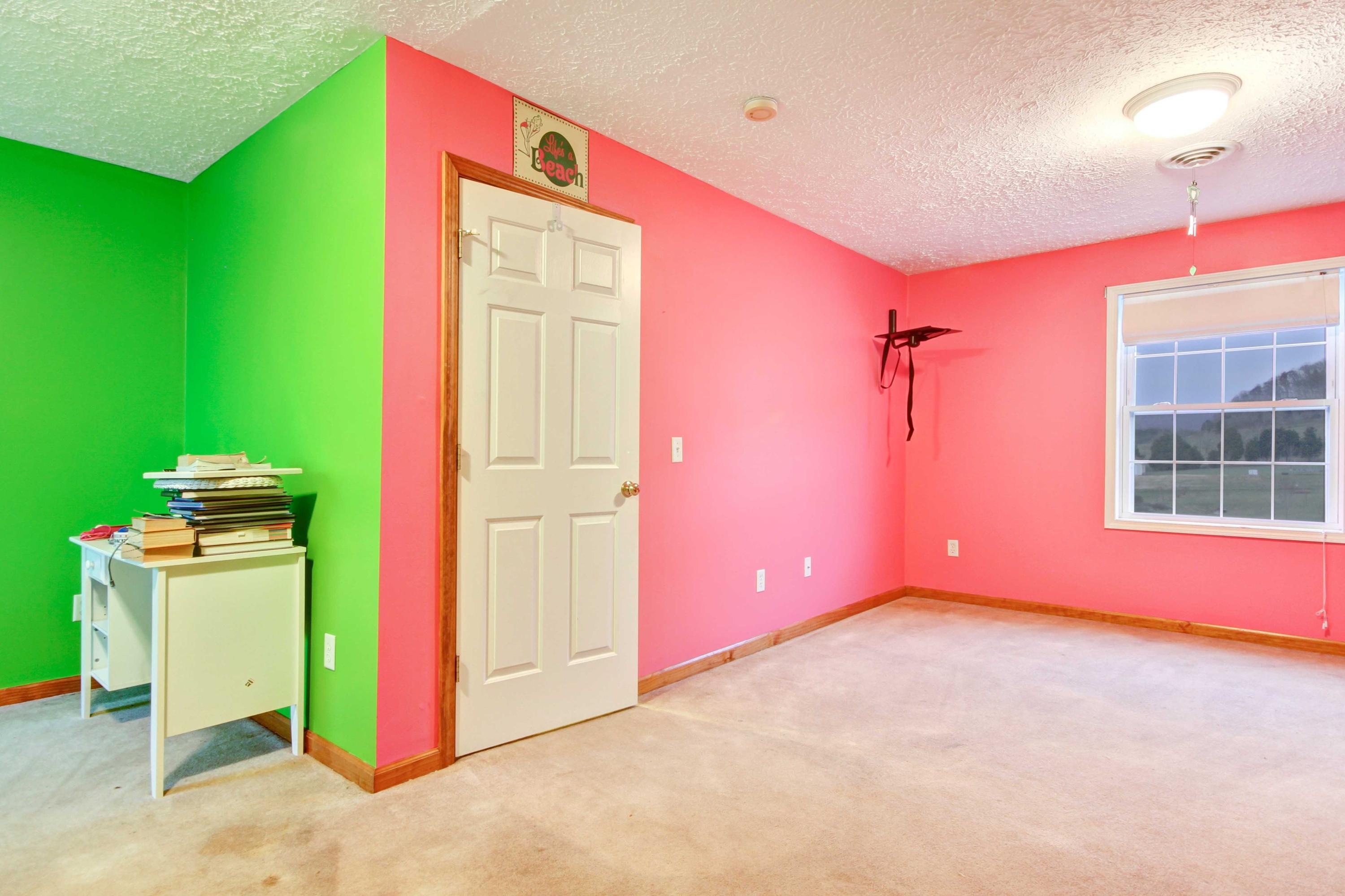 4690 Crosier Road Elliston, VA 24087 - Photo 45 of 79 4690 Crozier Rd 65LR