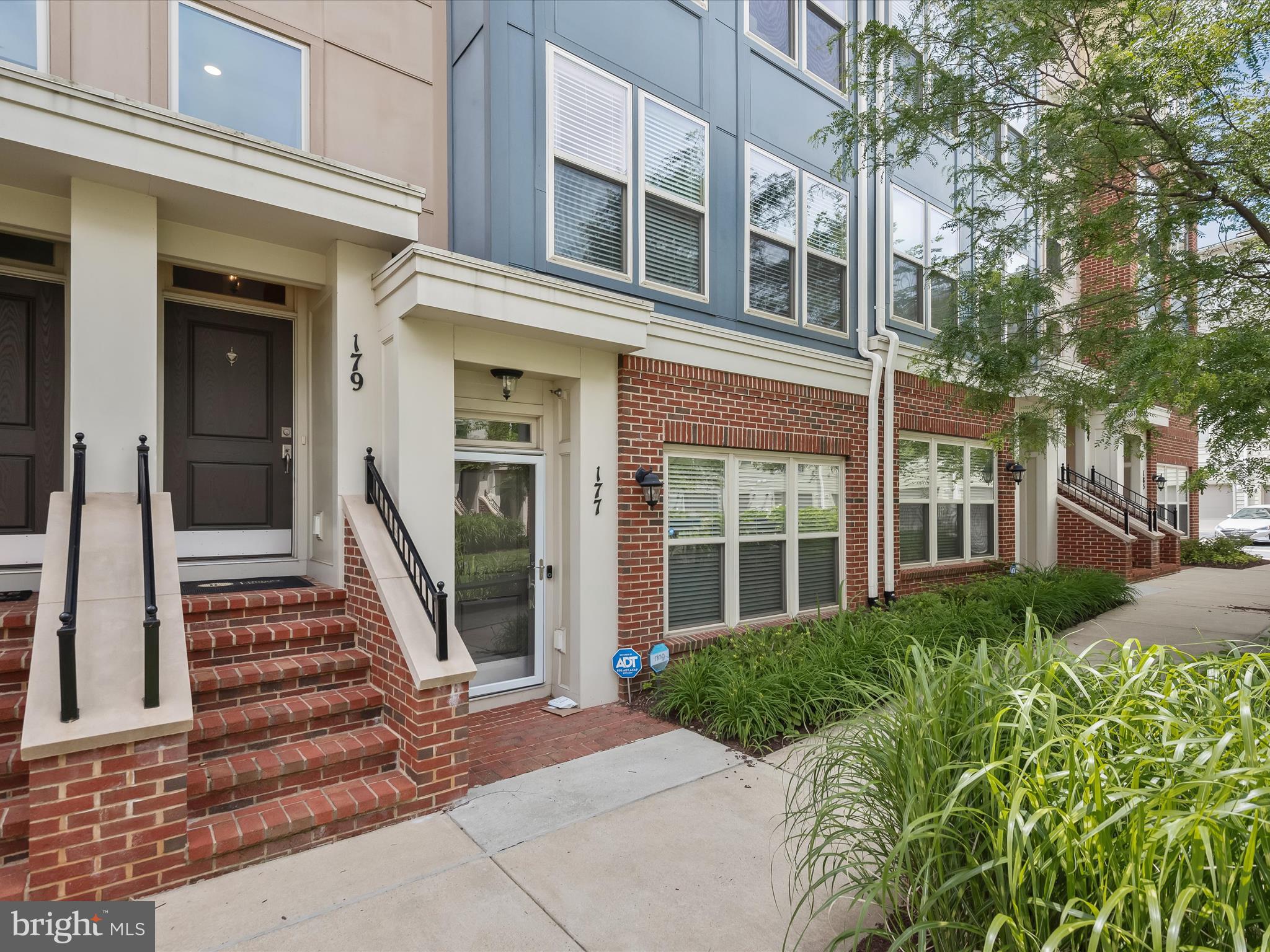 179 Copley Circle, Unit 30B Gaithersburg, MD 20878 - Photo 3 of 41 front view of a building