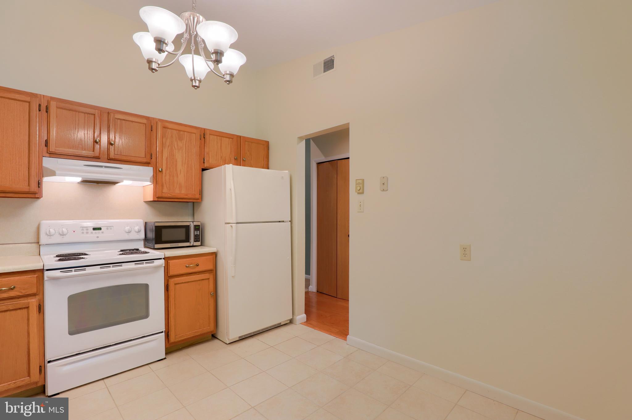 9 Windolph Court Lititz, PA 17543 - Photo 8 of 28