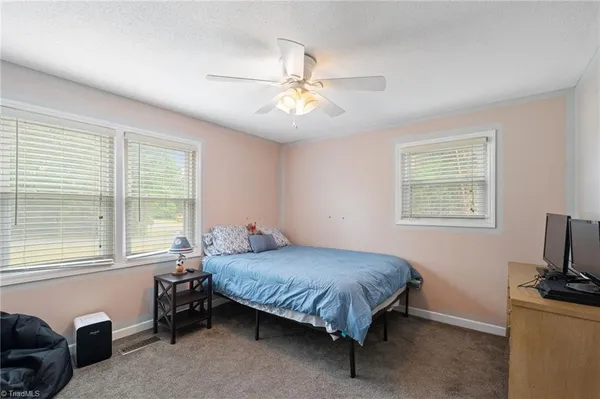 $295,000 | 424 West Street, King, NC 27021