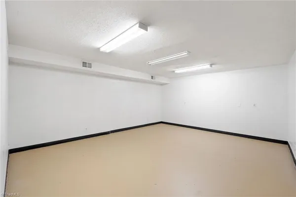 $295,000 | 424 West Street, King, NC 27021
