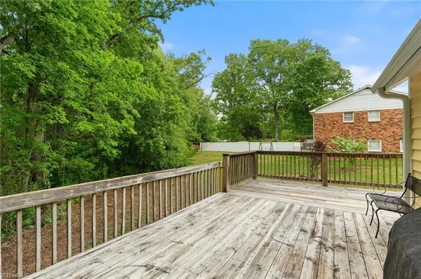 $295,000 | 424 West Street, King, NC 27021