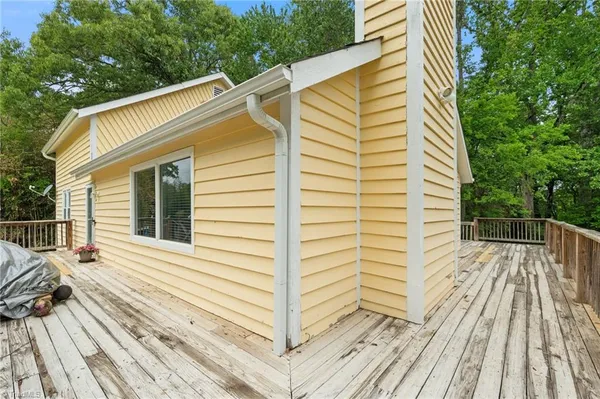 $295,000 | 424 West Street, King, NC 27021