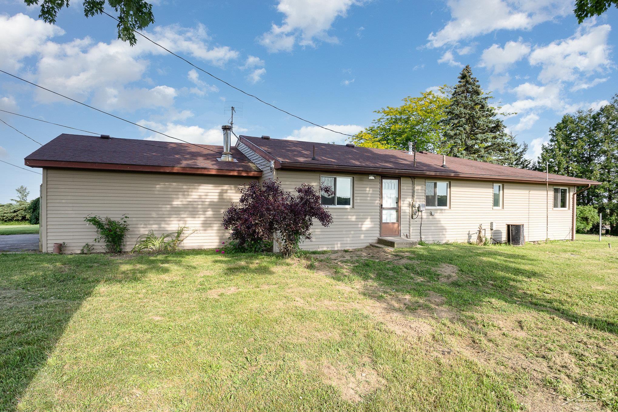 11042 South Graham Road St. Charles, MI 48655 - Photo 23 of 27