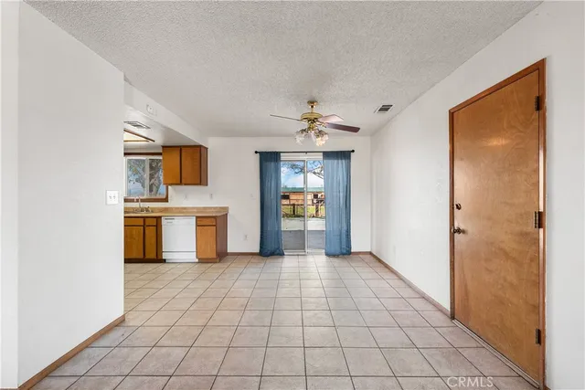 $569,900 | 10837 East Ave R 10, Littlerock, CA 93543