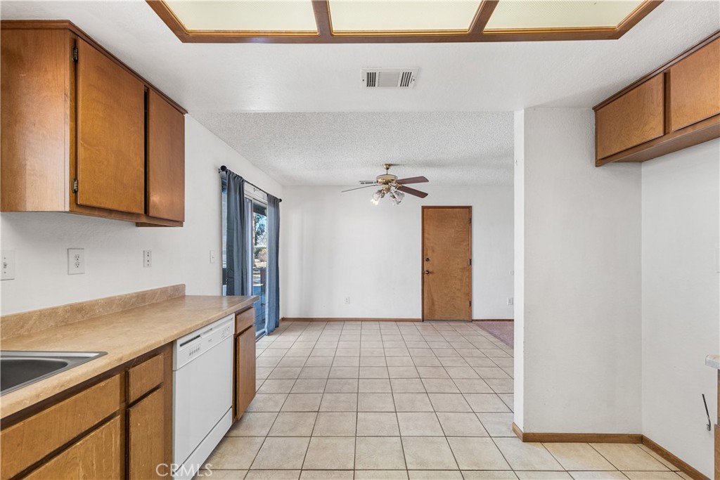 10837 East Ave R 10 Littlerock, CA 93543 - Photo 19 of 50