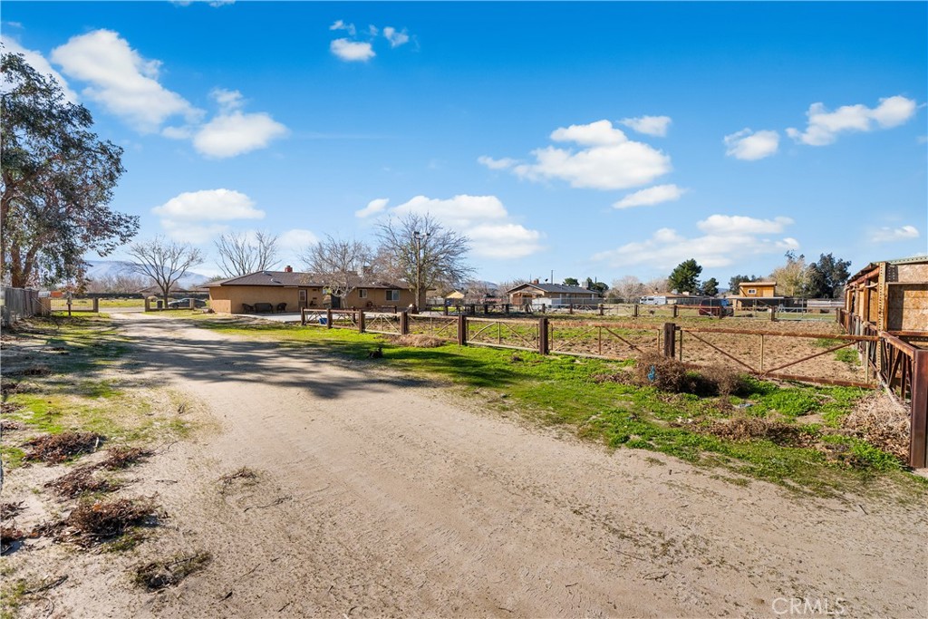 10837 East Ave R 10 Littlerock, CA 93543 - Photo 39 of 50