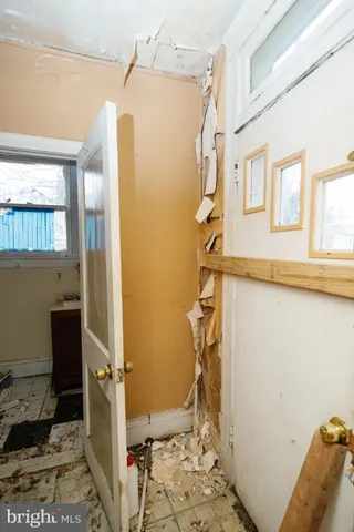 $69,900 | 4001 Fairfax Road, Baltimore, MD 21216