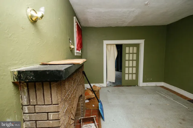 $69,900 | 4001 Fairfax Road, Baltimore, MD 21216