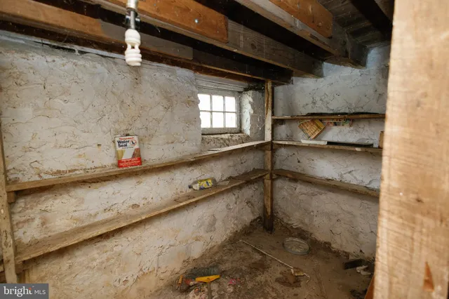 $69,900 | 4001 Fairfax Road, Baltimore, MD 21216