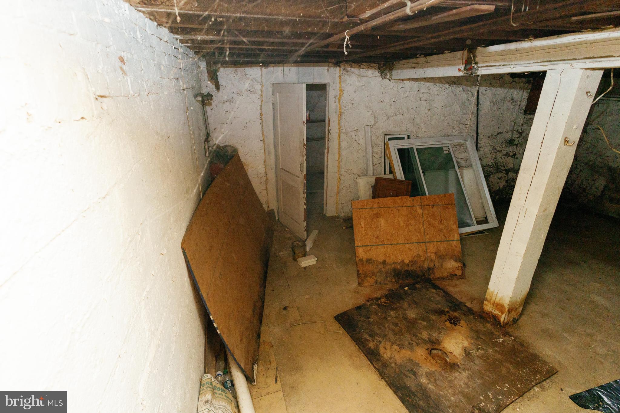 4001 Fairfax Road Baltimore, MD 21216 - Photo 49 of 82