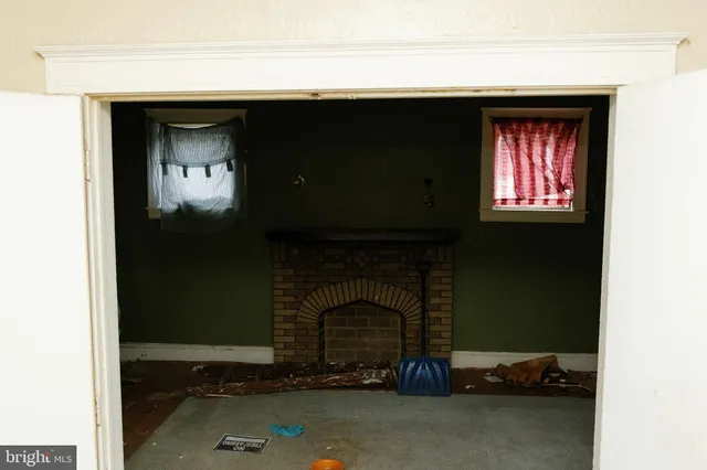 $69,900 | 4001 Fairfax Road, Baltimore, MD 21216