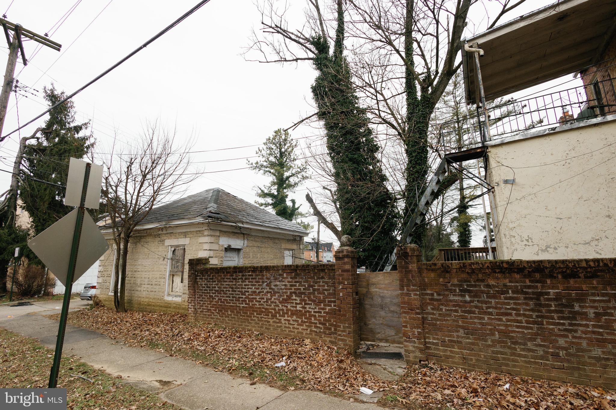 4001 Fairfax Road Baltimore, MD 21216 - Photo 9 of 82