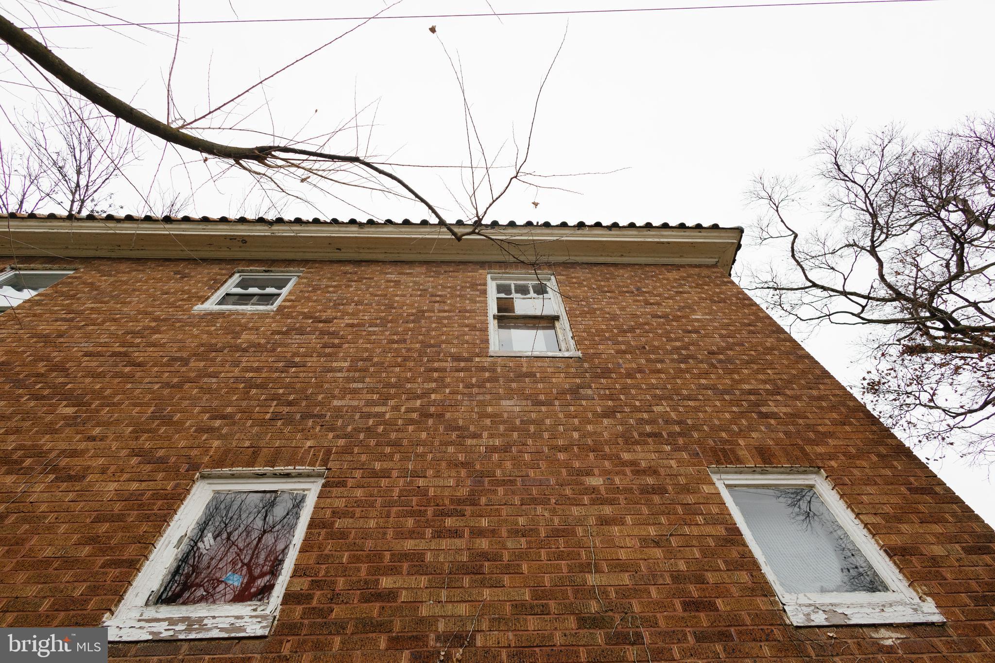 4001 Fairfax Road Baltimore, MD 21216 - Photo 10 of 82