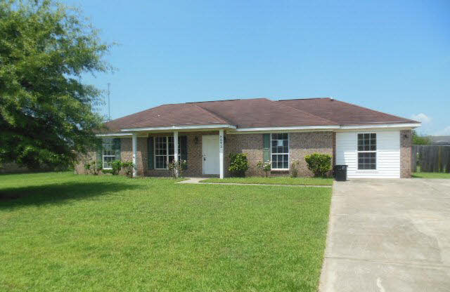8873 Gryder Street Foley, AL 36535 - Photo 1 of 1