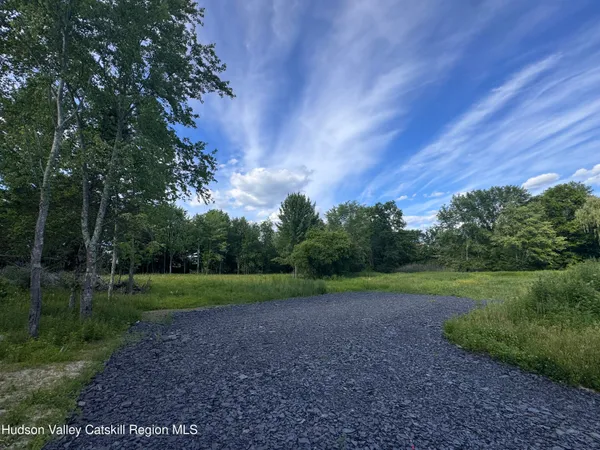 $249,000 | 50 Osprey Lane, Gardiner, NY 12525