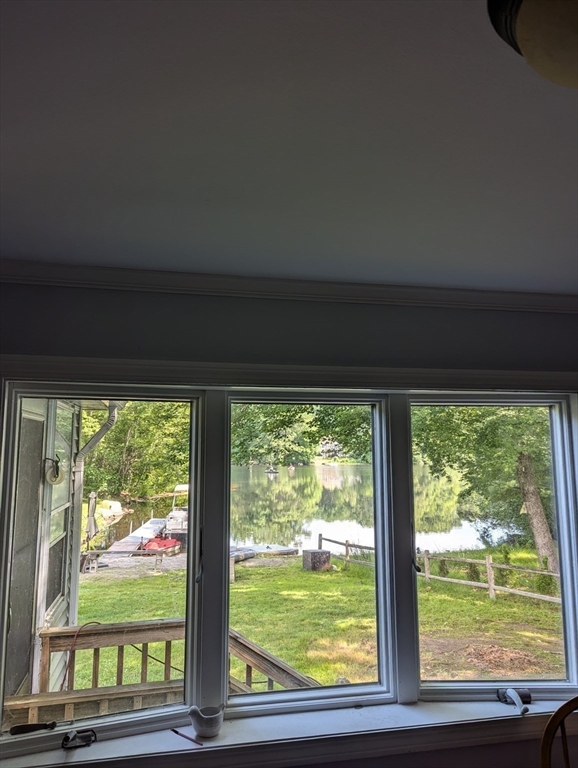 14 Elizabeth Street Dudley, MA 01571 - Photo 14 of 37