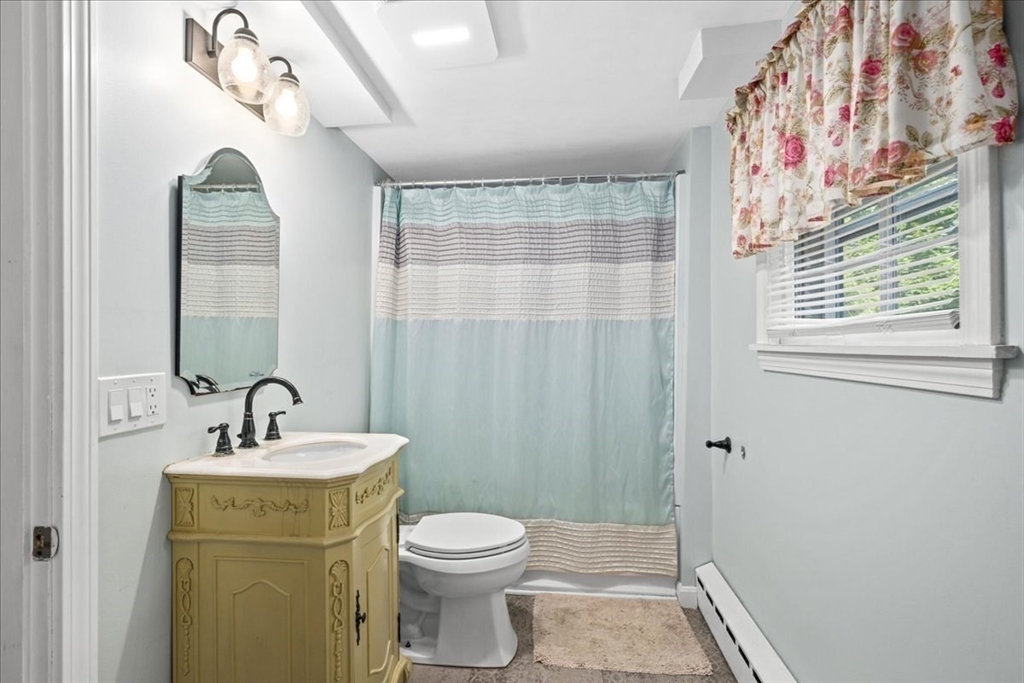 14 Elizabeth Street Dudley, MA 01571 - Photo 18 of 37