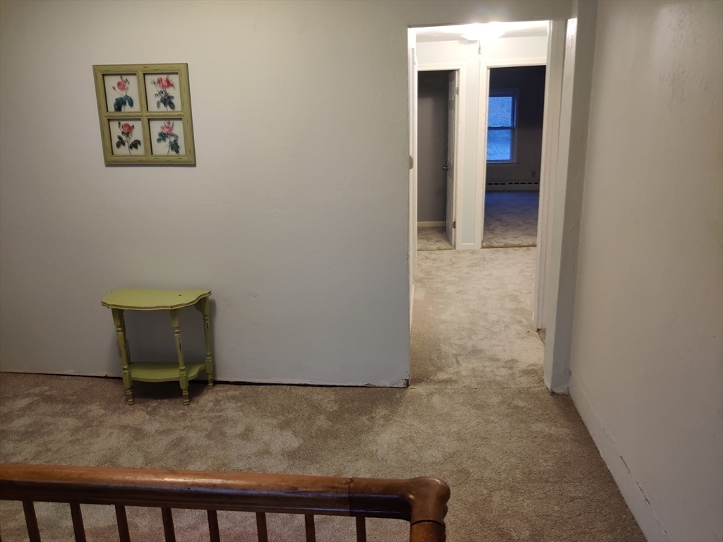 14 Elizabeth Street Dudley, MA 01571 - Photo 19 of 37