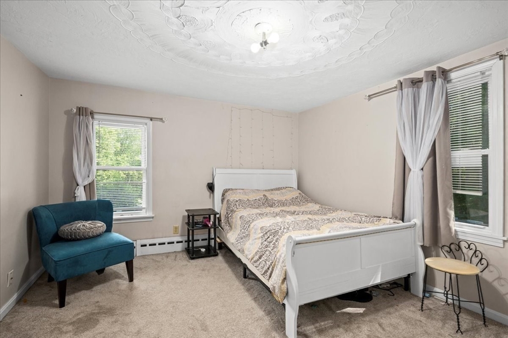 14 Elizabeth Street Dudley, MA 01571 - Photo 20 of 37