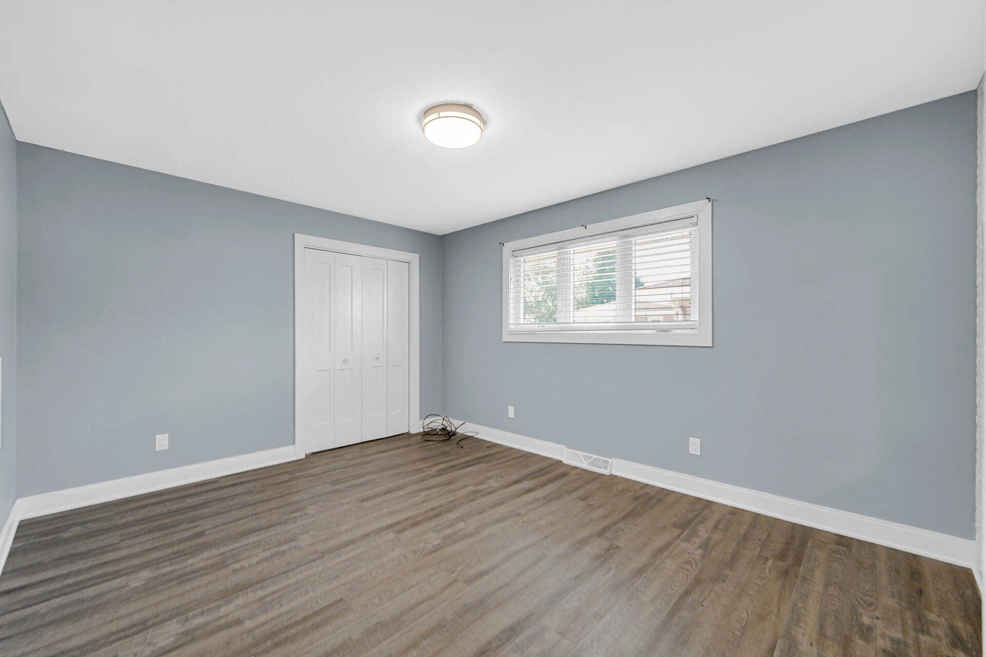 9418 Verbena Drive Munster, IN 46321 - Photo 13 of 22 1920x1280