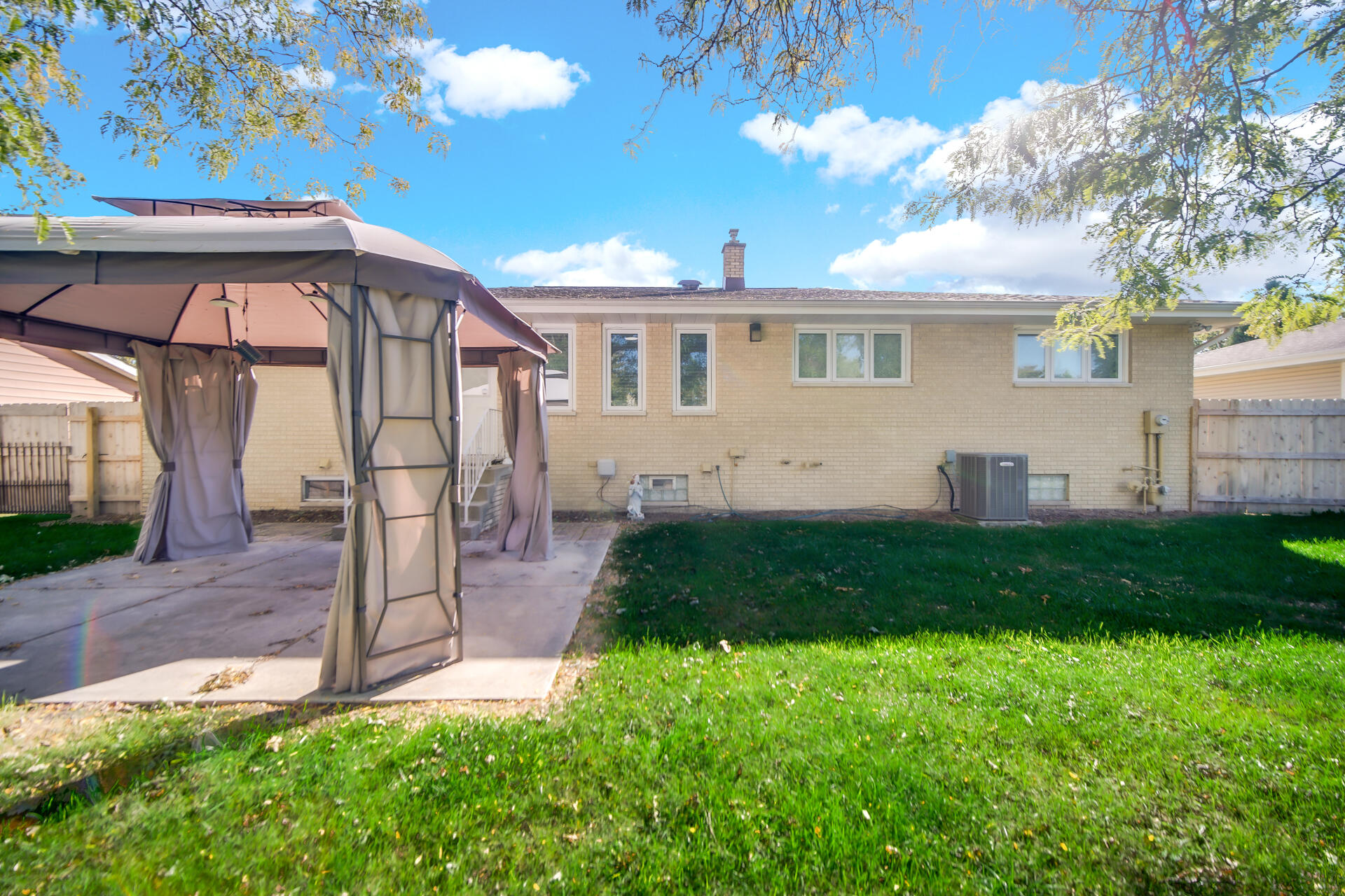 9418 Verbena Drive Munster, IN 46321 - Photo 20 of 22 1920x1280