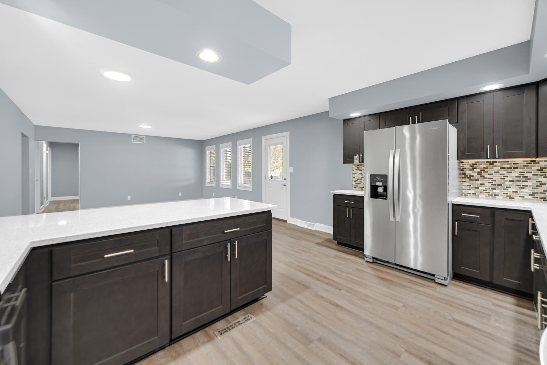 9418 Verbena Drive Munster, IN 46321 - Photo 4 of 22 1920x1280